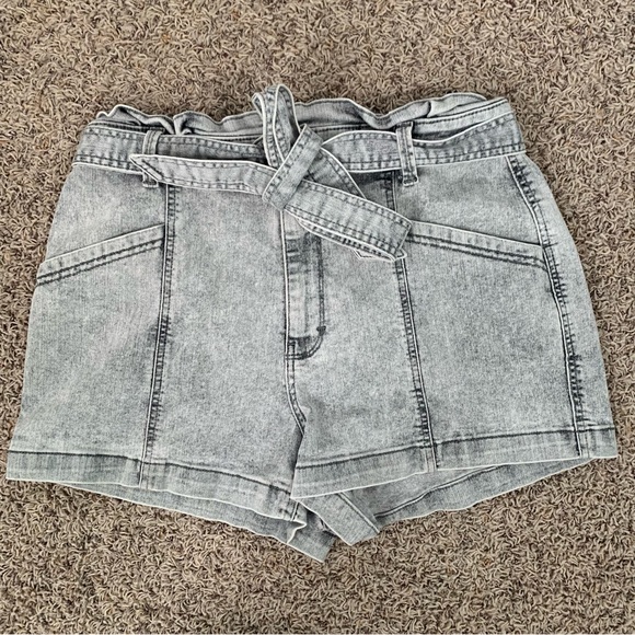 Universal Thread Pants - Universal Thread Acid Wash Paperbag Shorts